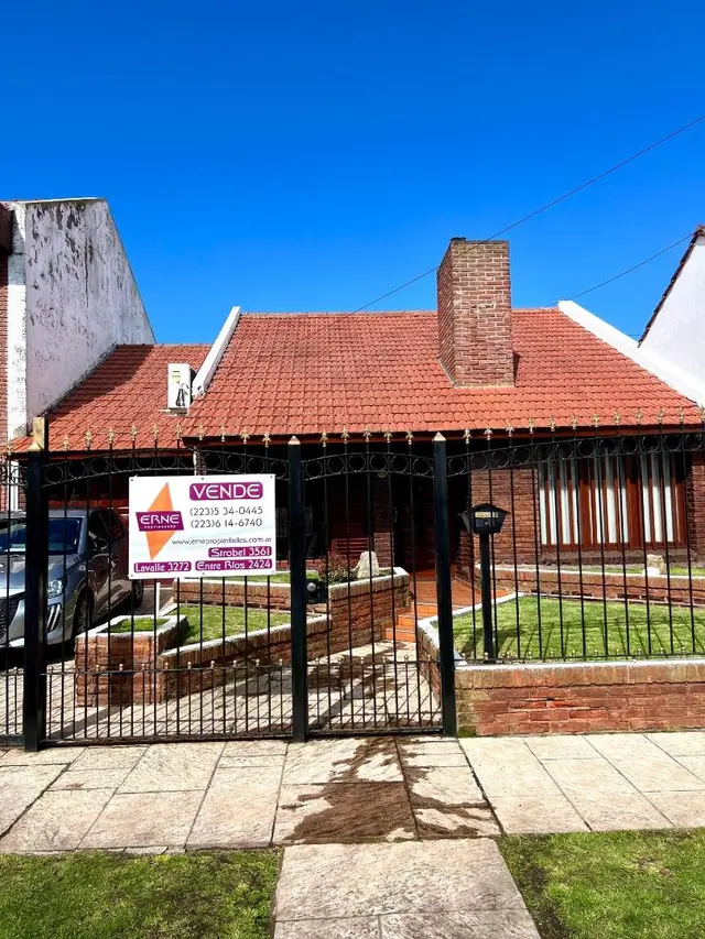 Casa de 5 ambientes en venta en PUNTA MOGOTES