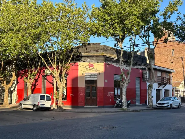 Local en venta en LA PERLA