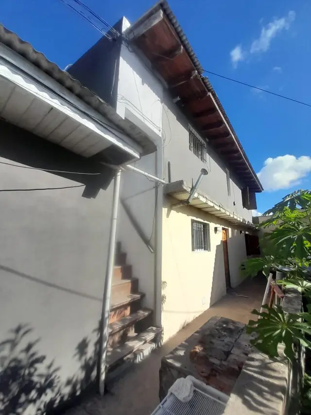 Casa de 2 ambientes en venta en CERRITO Y SAN SALVADOR