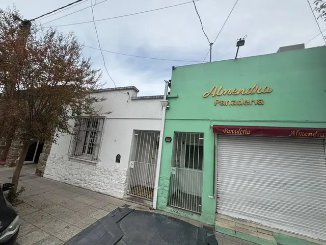 Casa de 3 ambientes en venta en PLAZA PERALTA RAMOS