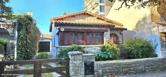 Casa de 4 ambientes en venta en PUNTA MOGOTES