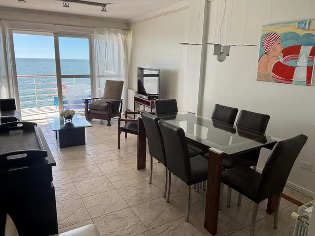 Departamento de 4 ambientes en alquiler temporario en BOSQUE GRANDE