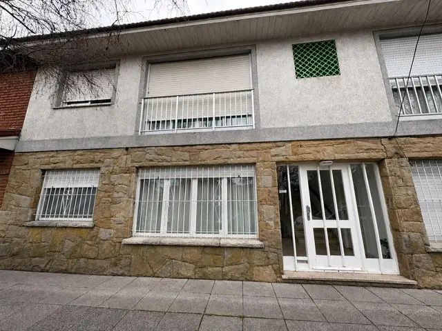 Casa de 3 ambientes en venta en NUEVA POMPEYA