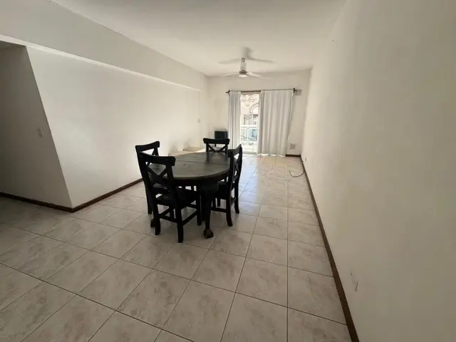 Departamento de 4 ambientes en alquiler en Centro