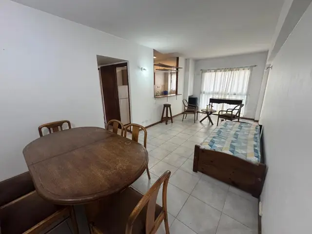 Departamento de 2 ambientes en alquiler en Centro