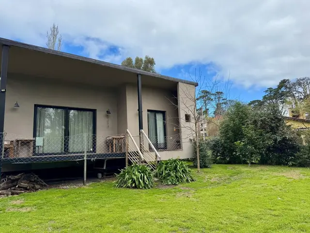 Casa de 3 ambientes en alquiler en Bosque Peralta Ramos