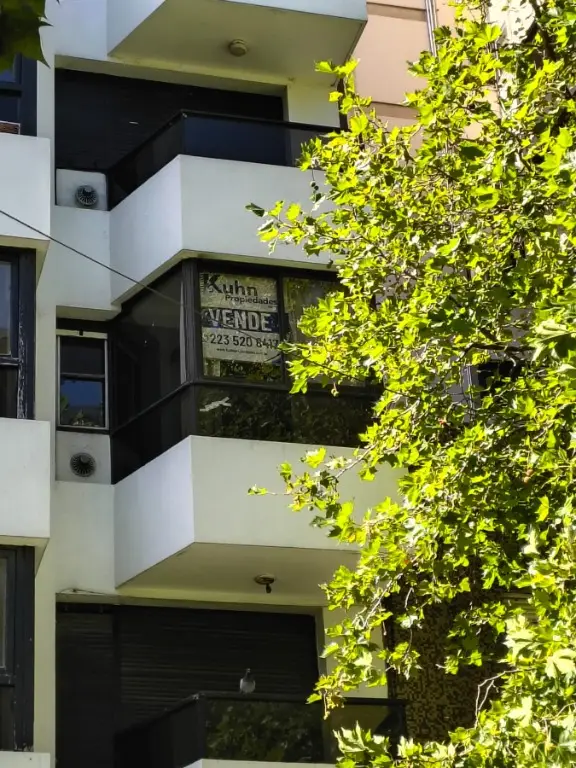 Departamento de 2 ambientes en venta en LA PERLA