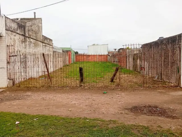 Terreno de 2 ambientes en venta en CERRITO Y SAN SALVADOR