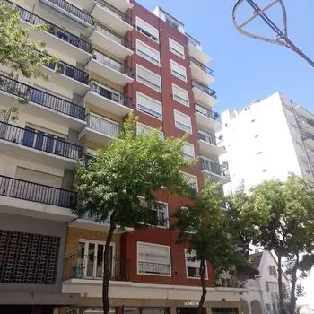 Departamento de 2 ambientes en venta en Centro