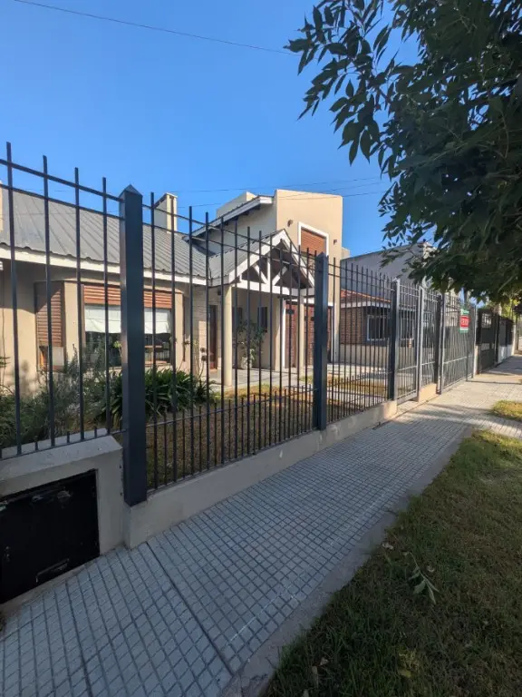 Casa de 4 ambientes en venta en COLINAS DE PERALTA RAMOS