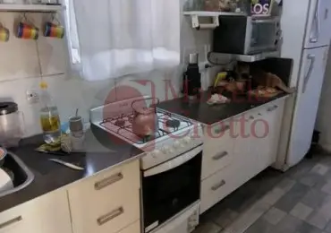 Casa de 3 ambientes en venta en LOPEZ DE GOMARA