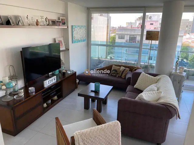 Departamento de 3 ambientes en venta en LA PERLA