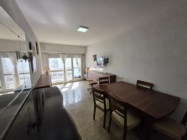 Departamento de 2 ambientes en venta en Centro