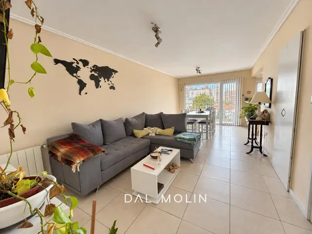 Departamento de 2 ambientes en venta en LA PERLA
