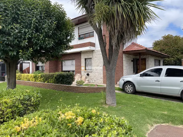 Casa de 5 ambientes en venta en COLINAS DE PERALTA RAMOS