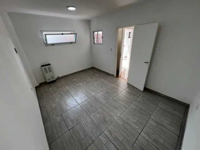 PH de 1 ambiente en venta en JOSE HERNANDEZ