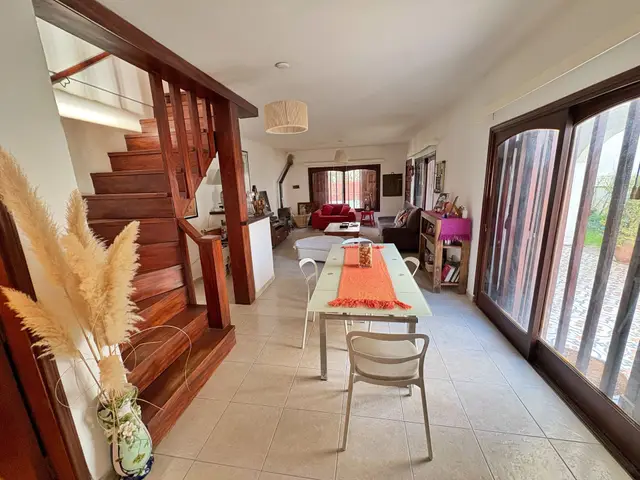 Casa de 5 ambientes en venta en LA FLORIDA