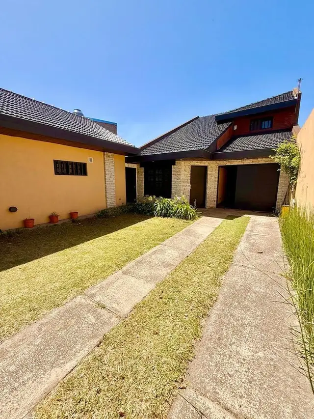 Casa de 3 ambientes en venta en PINOS DE ANCHORENA
