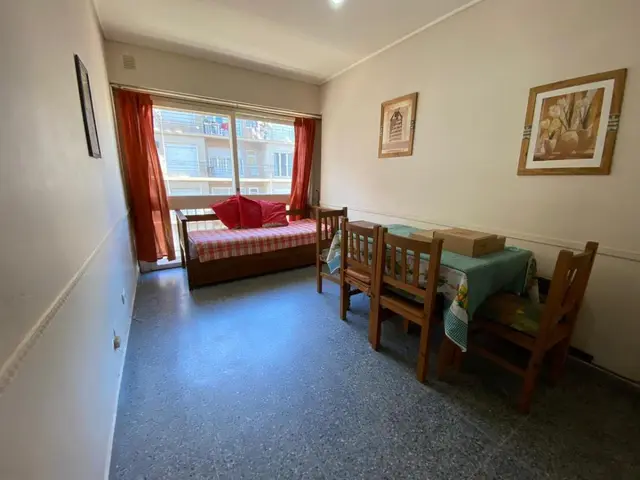 Departamento de 2 ambientes en venta en Centro