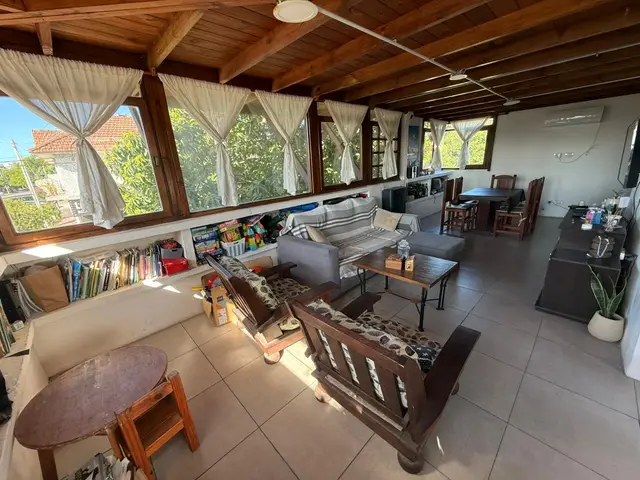 Casa de 4 ambientes en venta en PRIMERA JUNTA