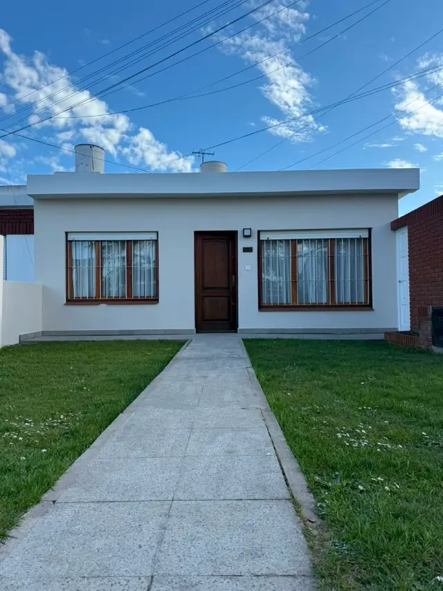 Casa de 2 ambientes en venta en SANTA RITA