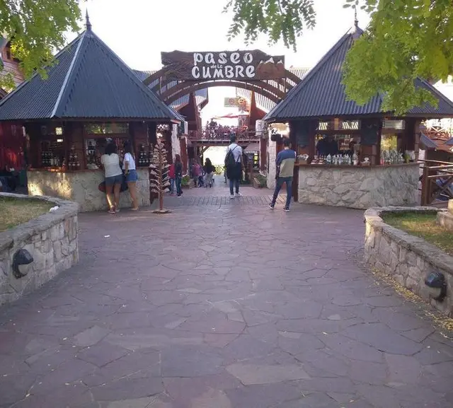 Local en venta en PARQUE CAMET