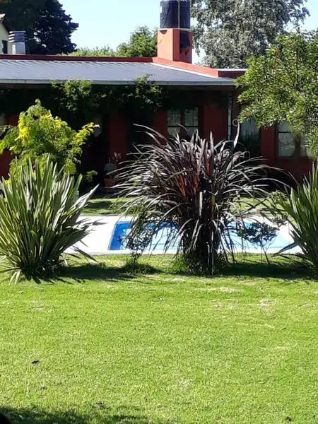 Casa de 2 ambientes en venta en LA GLORIA DE LA PEREGRINA