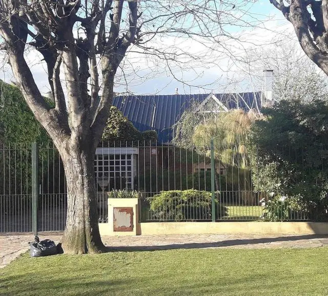 Casa de 4 ambientes en venta en SAN CAYETANO
