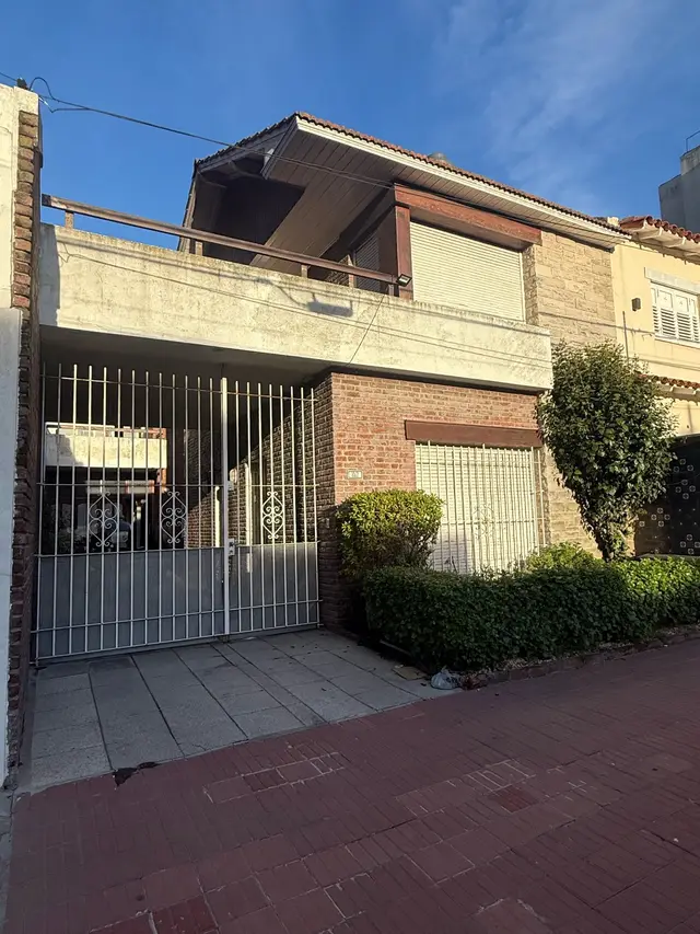 PH de 3 ambientes en venta en LA PERLA