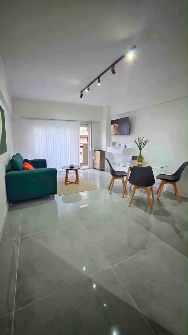 Departamento de 3 ambientes en venta en Área Centro