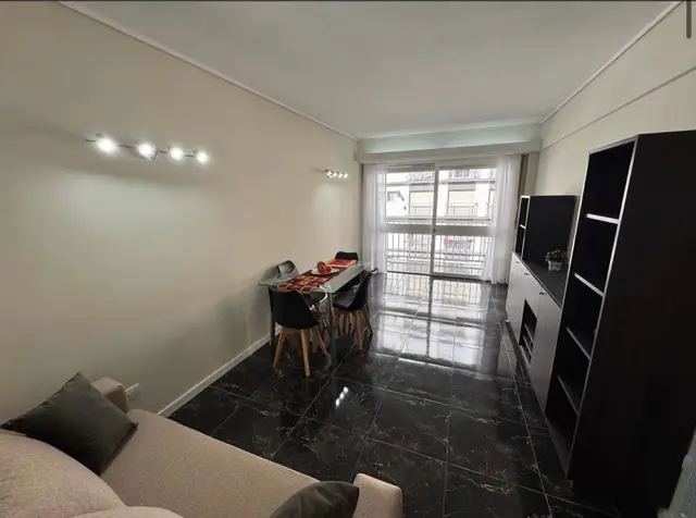 Departamento de 2 ambientes en venta en Centro
