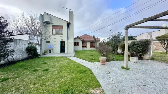 Casa de 4 ambientes en venta en DE LA PLAZA FORTUNATO