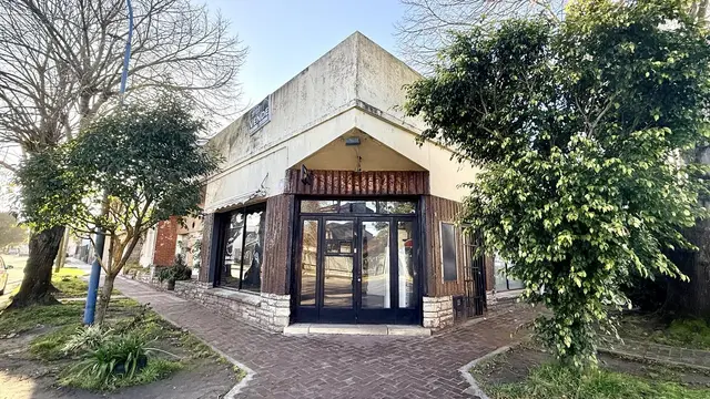 Casa de 4 ambientes en venta en PRIMERA JUNTA
