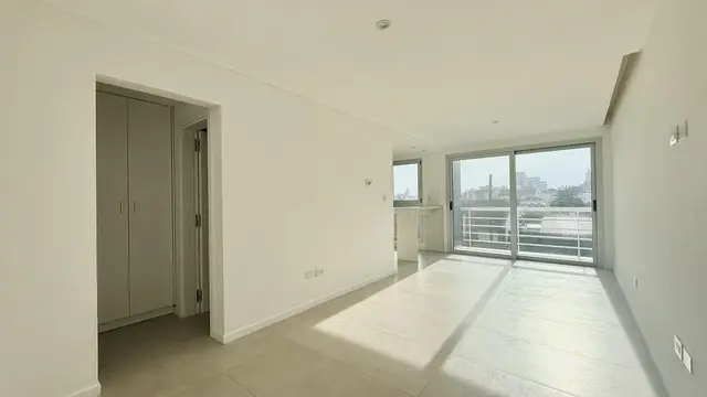Departamento de 2 ambientes en alquiler en LA PERLA
