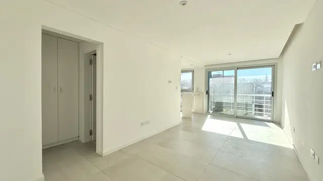 Departamento de 2 ambientes en venta en LA PERLA