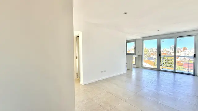 Departamento de 2 ambientes en venta en LA PERLA