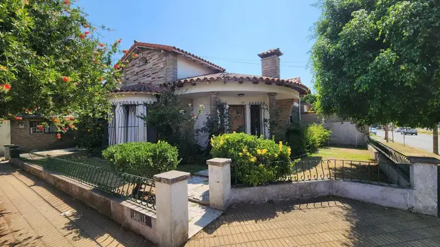 Casa de 2 ambientes en venta en PLAYA GRANDE