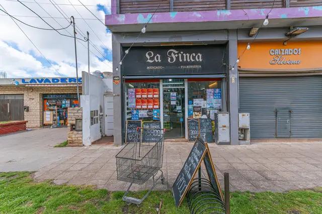 Local de 2 ambientes en venta en ZACAGNINI JOSE MANUEL
