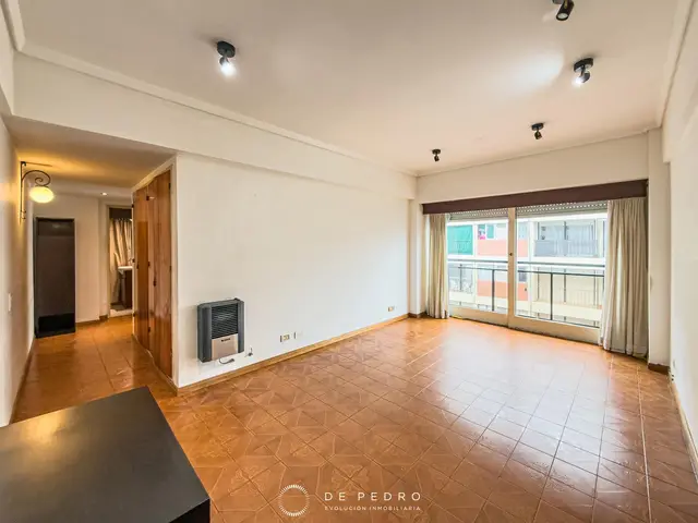 Departamento de 3 ambientes en alquiler en ESTACION TERMINAL (ALDREY)