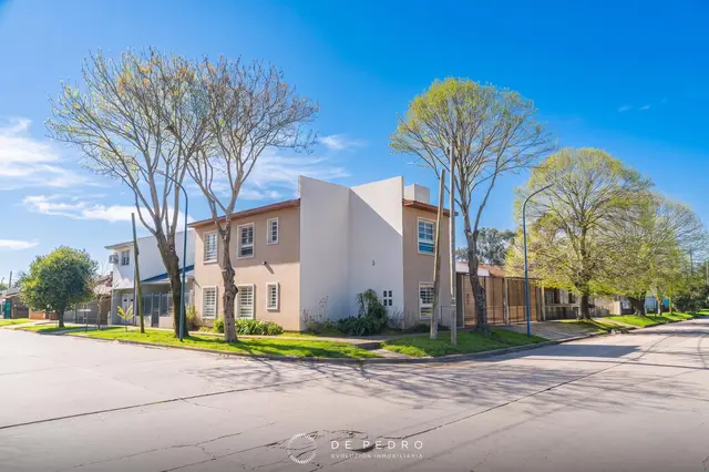 PH de 2 ambientes en venta en Villa Primera