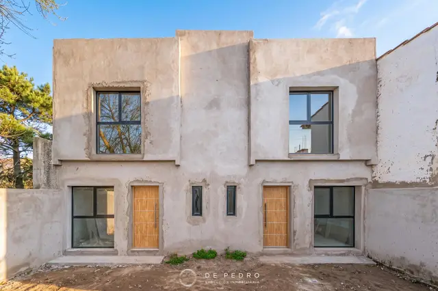 PH de 8 ambientes en venta en LOS PINARES