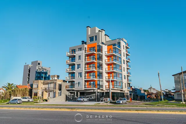 Departamento de 3 ambientes en venta en CONSTITUCION