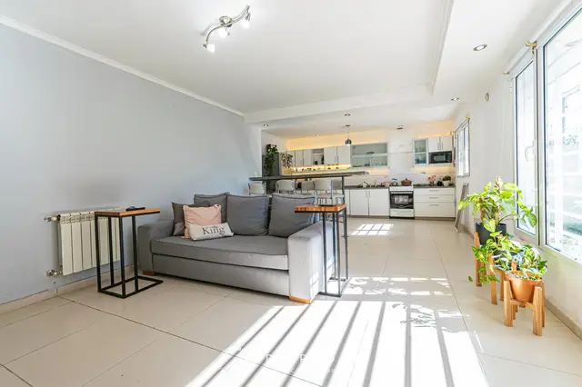 Casa de 3 ambientes en venta en CAMET FELIX U.