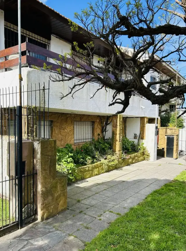 Departamento de 3 ambientes en venta en Punta Mogotes