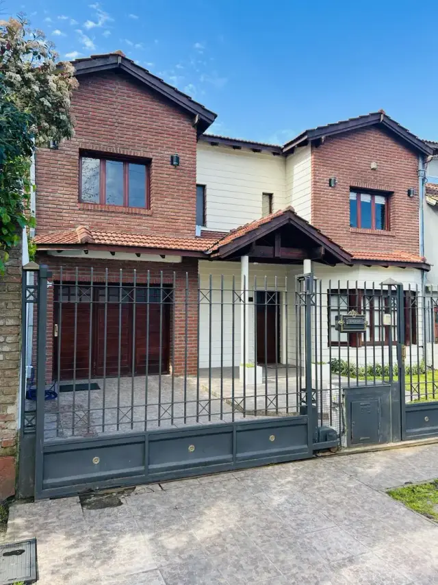 Casa en venta en Colinas de Peralta Ramos
