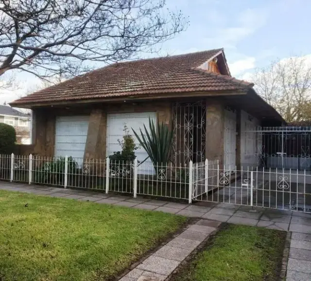 Casa en venta en Colinas de Peralta Ramos