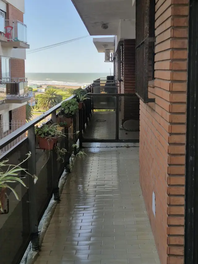 Departamento de 2 ambientes en venta en PUNTA MOGOTES