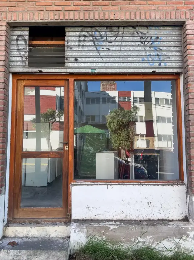 Local en venta en Punta Mogotes