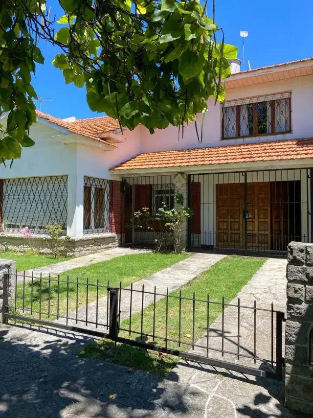 Casa en venta en Colinas de Peralta Ramos