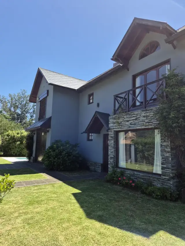 Casa en venta en Bosque Peralta Ramos